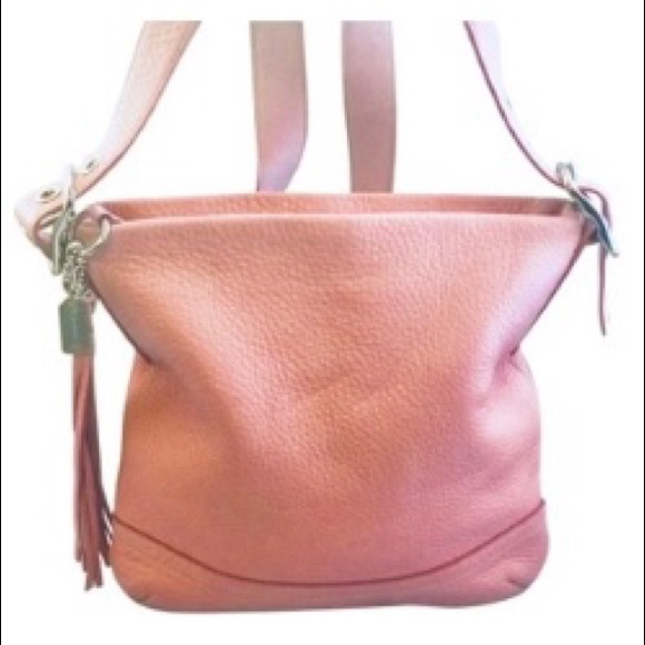 Coach Handbags - Coach pebble pink leather crossbody purse bag